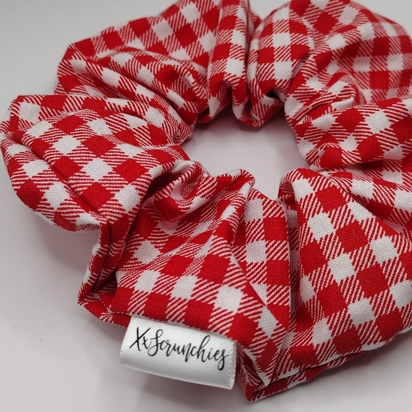 Scrunchie - Picture 5 of 5